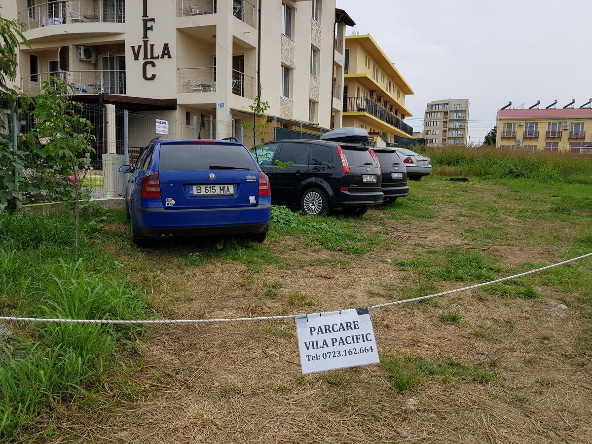 Vila Pacific Костинещи Екстериор снимка